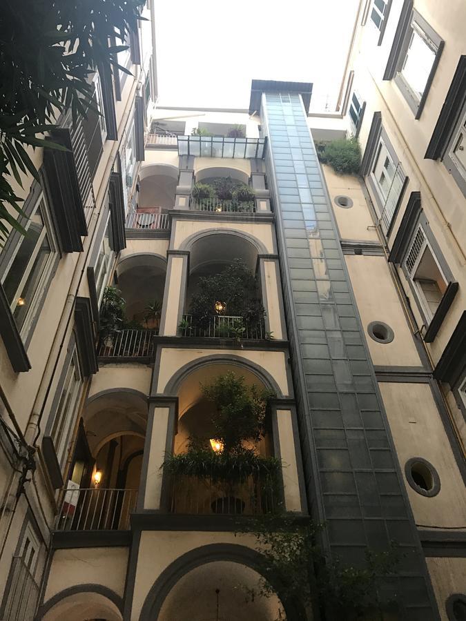 B&B Chiaia 216 나폴리 외부 사진